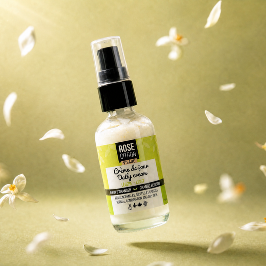 Crème de jour légère avec extrait de carotte et fleur d'oranger